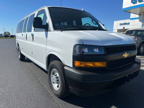 2025 Chevrolet Express LS 3500