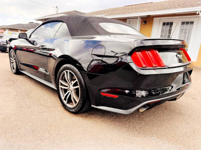 2015 Ford Mustang EcoBoost Premium