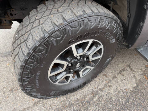 2016 Toyota Tundra SR5