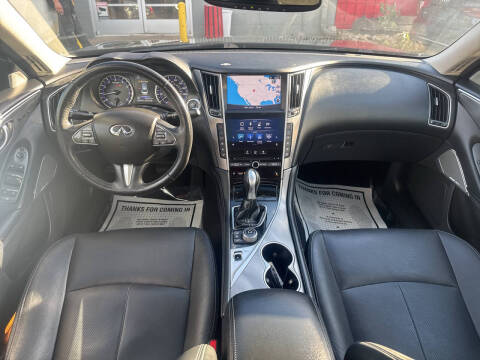 2017 Infiniti Q50 2.0T Premium