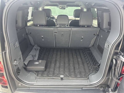 2022 Land Rover Defender 110 X-Dynamic HSE