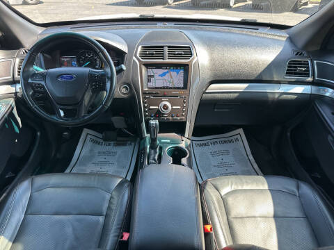 2016 Ford Explorer Sport