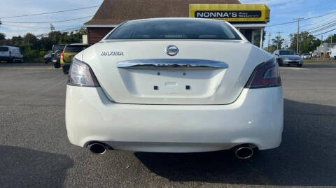 2014 Nissan Maxima
