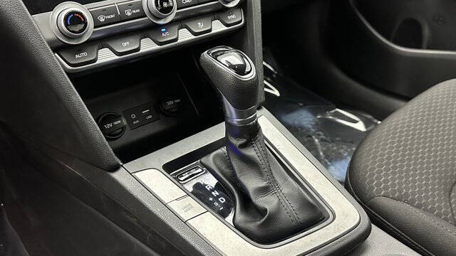 2020 Hyundai Elantra