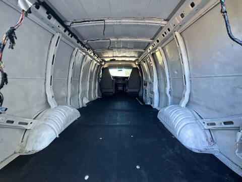 2020 Chevrolet Express 2500