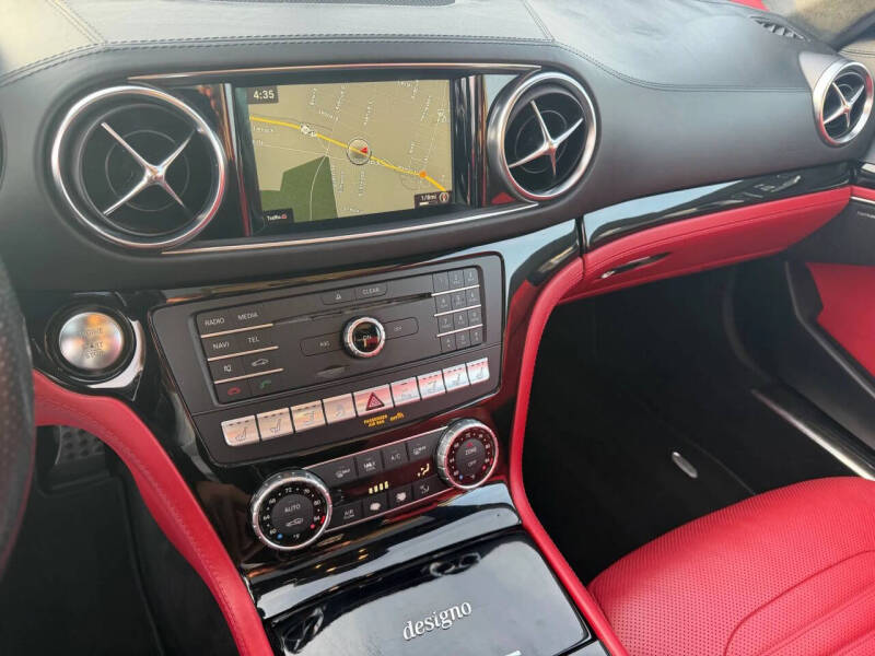 2017 Mercedes-Benz SL-Class