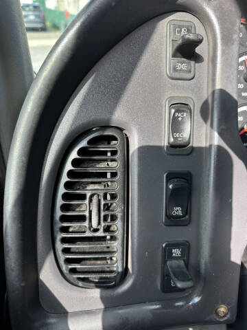 2007 Freightliner M2 106