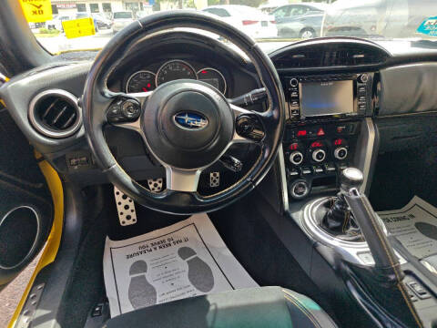 2017 Subaru BRZ Series.Yellow