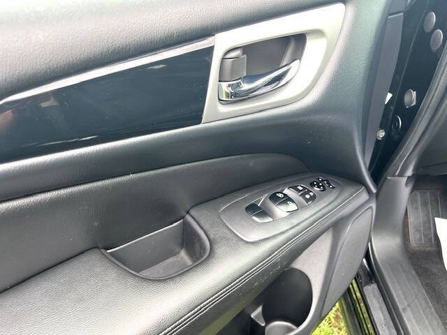 2018 Nissan Pathfinder S