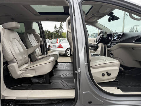 2017 Chrysler Pacifica Limited