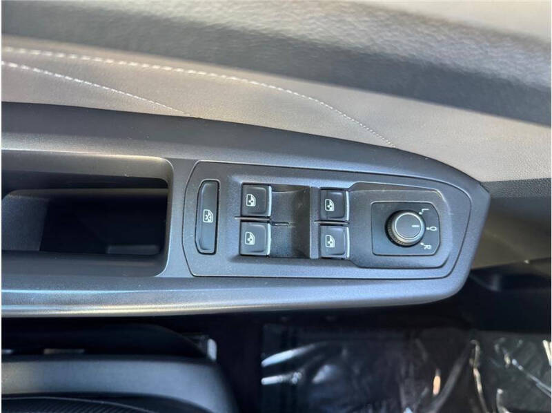 2022 Volkswagen Atlas Cross Sport V6 SE