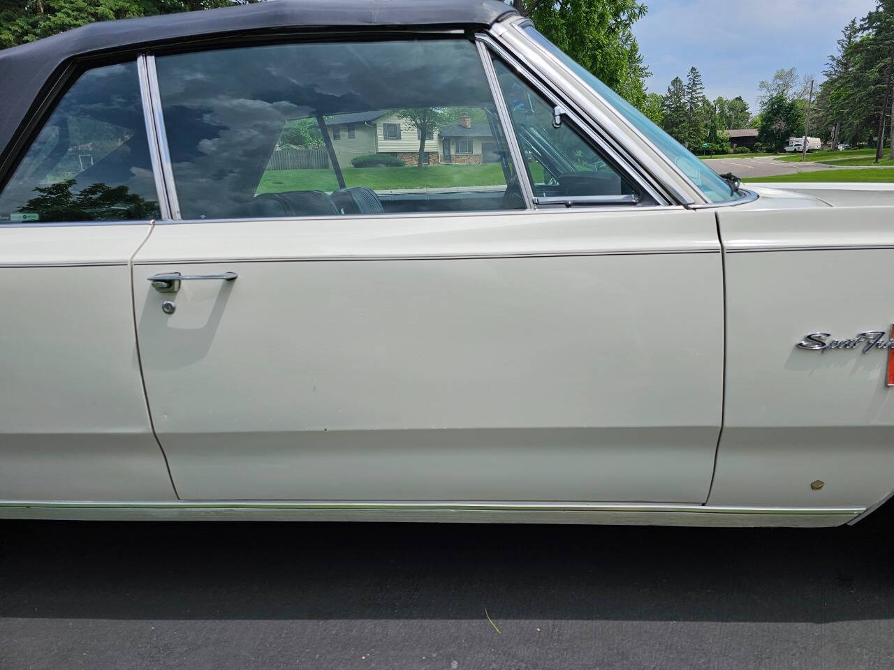 1967 Plymouth Sport Fury 196