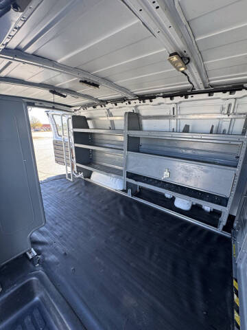 2016 GMC Savana 3500