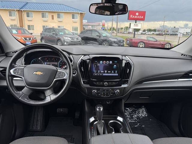 2018 Chevrolet Traverse LT Cloth