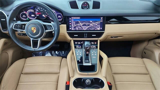 2022 Porsche Cayenne