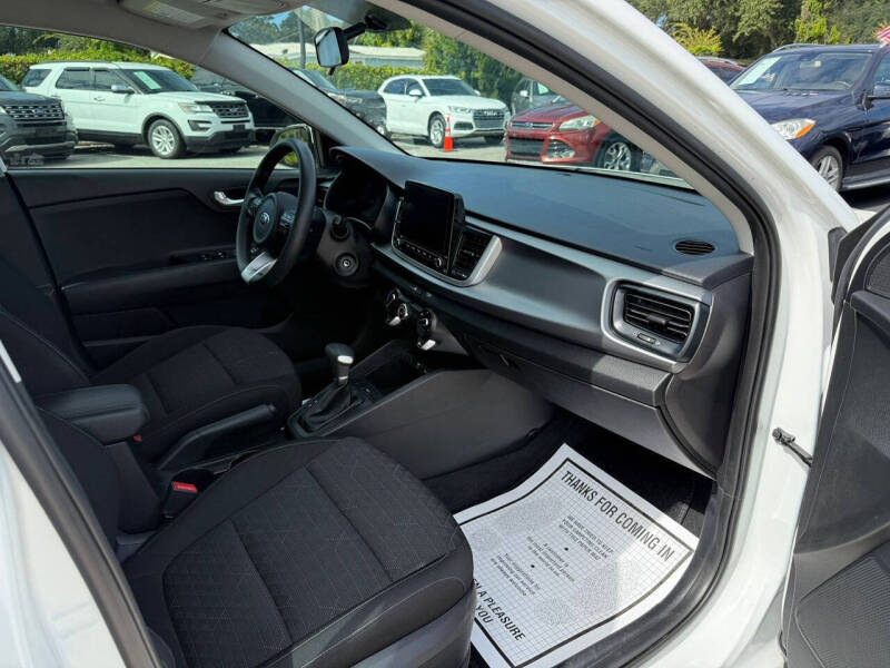 2021 Kia Rio 5-Door S