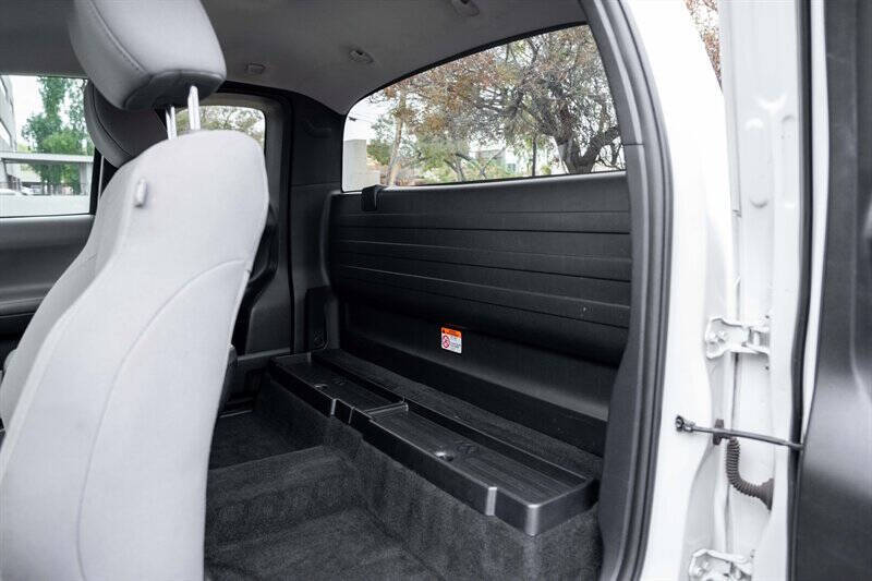 2020 Toyota Tacoma SR