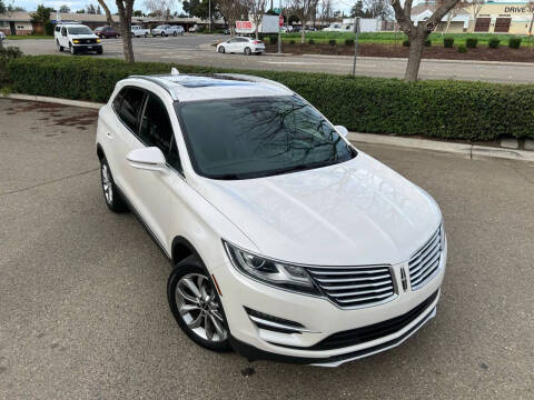 2017 Lincoln MKC Select