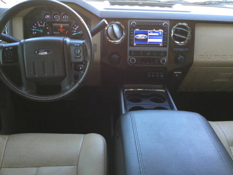 2011 Ford F-450 Super Duty Lariat