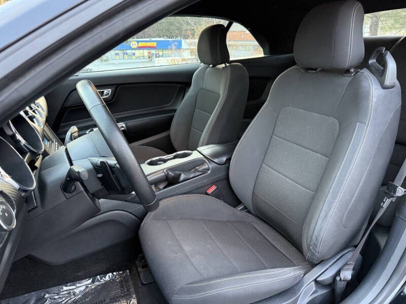 2015 Ford Mustang V6