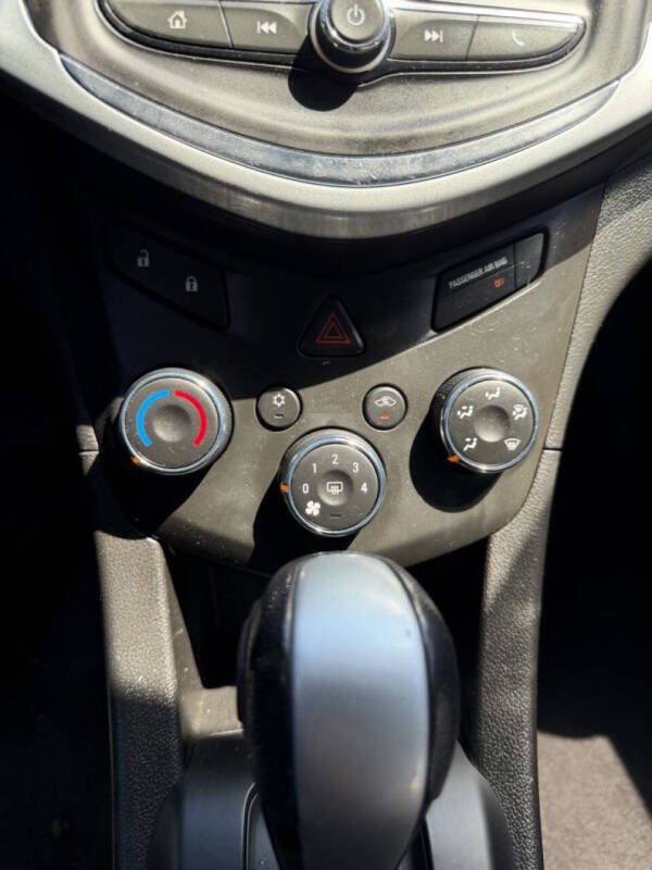2020 Chevrolet Sonic LT