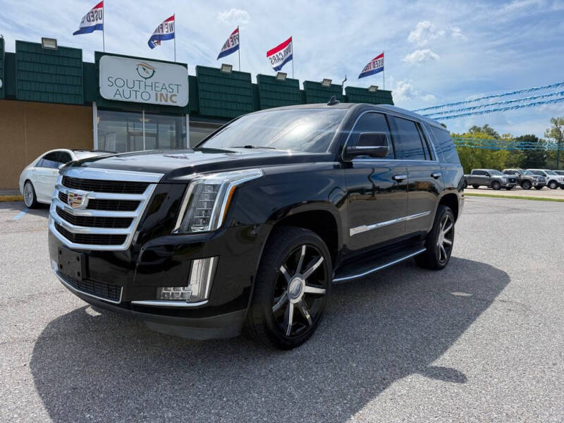 2016 Cadillac Escalade Luxury Collection