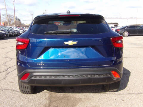 2024 Chevrolet Trax LS