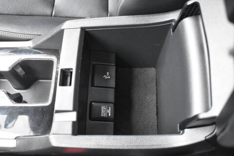 2017 Honda Accord EX-L V6 w/Navi w/Honda Sensing