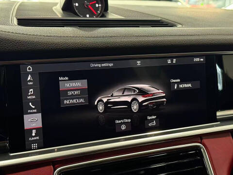 2018 Porsche Panamera