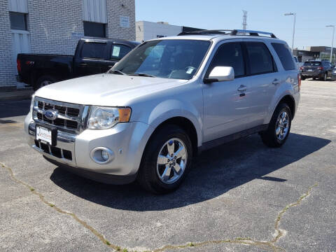 2011 Ford Escape for sale at AUTOSAVIN in Villa Park IL