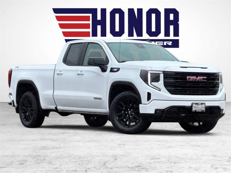 2023 GMC Sierra 1500 Elevation