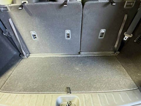 2025 Nissan Pathfinder S