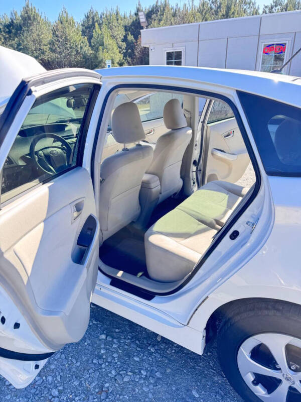 2013 Toyota Prius Four