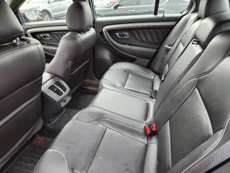 2014 Ford Taurus SEL