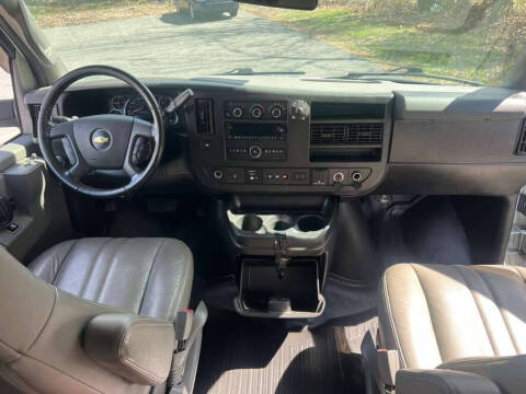 2020 Chevrolet Express 2500