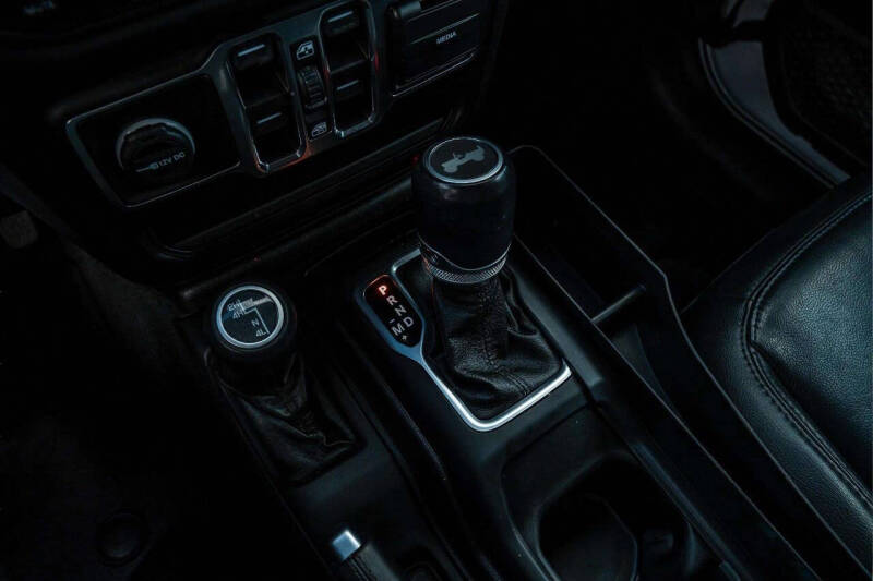 2020 Jeep Wrangler Unlimited Sahara Altitude