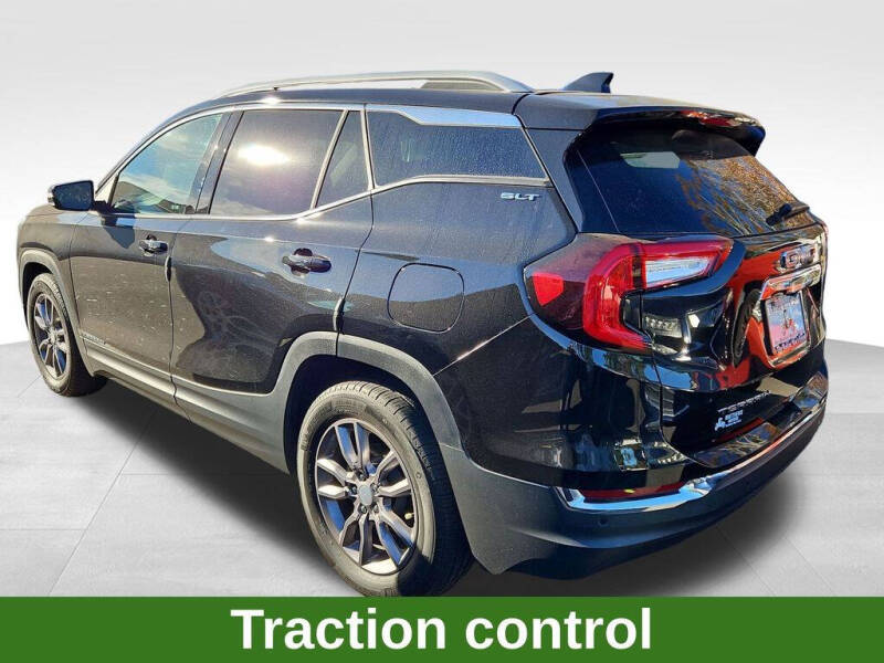 2023 GMC Terrain SLT