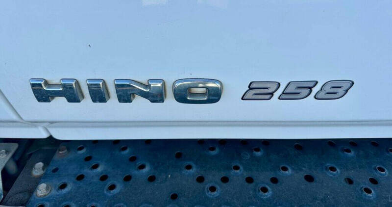 2020 Hino MODEL 258