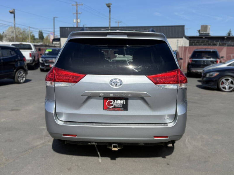 2013 Toyota Sienna