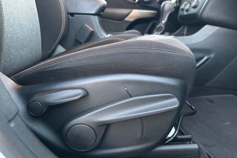 2017 Jeep Cherokee Sport Altitude