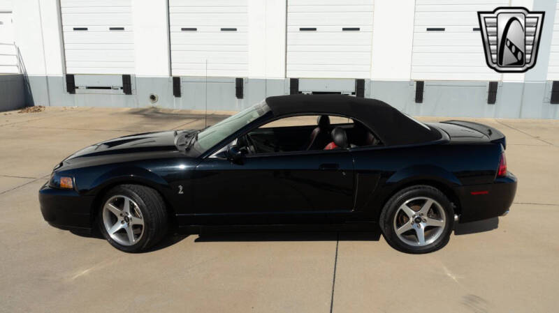 2003 Ford Mustang SVT Cobra