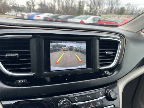 2018 Chrysler Pacifica Touring L