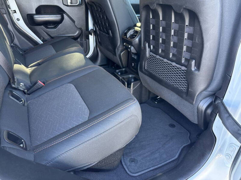 2021 Jeep Gladiator Mojave