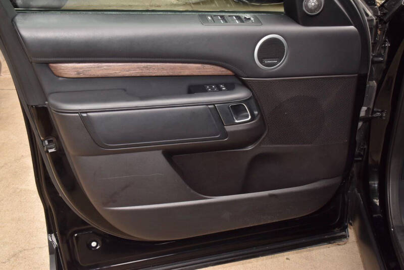 2017 Land Rover Discovery HSE Luxury