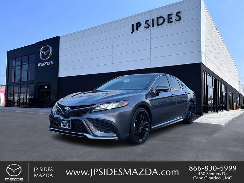 2022 Toyota Camry Hybrid for sale at JP Sides Mazda in Cape Girardeau MO