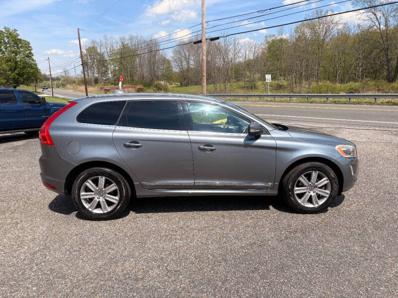 2016 Volvo XC60 T6 Platinum