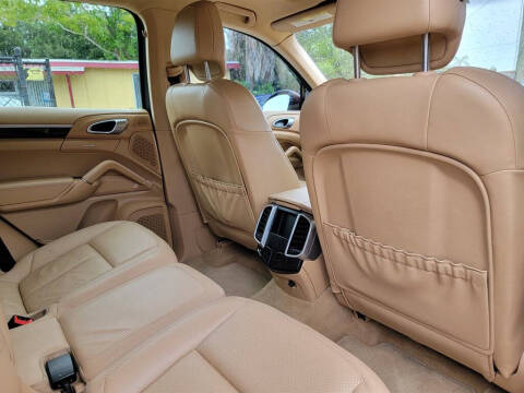 2012 Porsche Cayenne Tiptronic