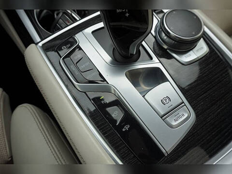 2016 BMW 7 Series 750i xDrive