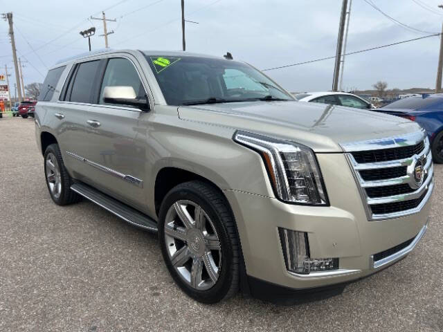 2015 Cadillac Escalade Luxury
