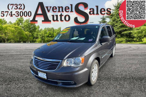 2015 Chrysler Town and Country for sale at Avenel Auto Sales in Avenel NJ